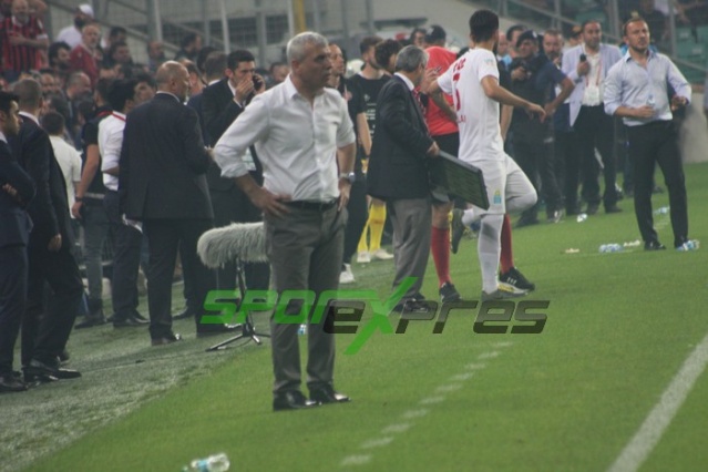 Sakaryaspor-Karagümrük maçı fotoğrafları