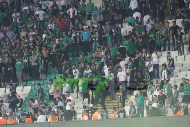 Sakaryaspor-Karagümrük maçı fotoğrafları