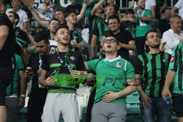 Sakaryaspor-Karagümrük maçı fotoğrafları