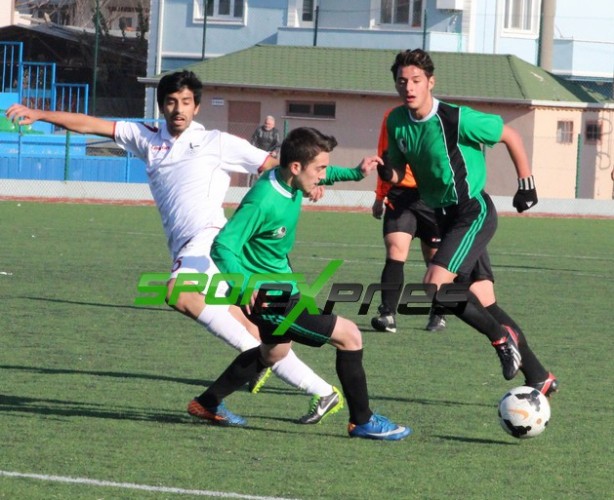 Sakaryaspor-Kartalspor:1-2 (U17)