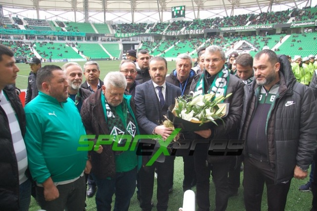 Sakaryaspor-Kahramanmaraşspor maçı fotoğrafları