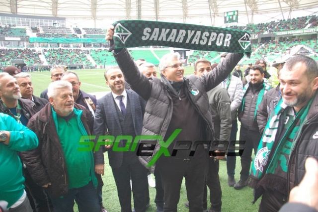 Sakaryaspor-Kahramanmaraşspor maçı fotoğrafları