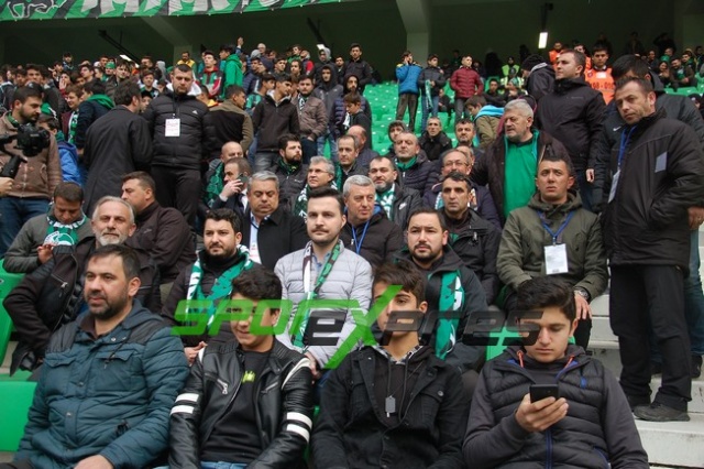 Sakaryaspor-Kahramanmaraşspor maçı fotoğrafları