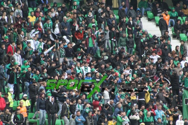 Sakaryaspor-Kahramanmaraşspor maçı fotoğrafları