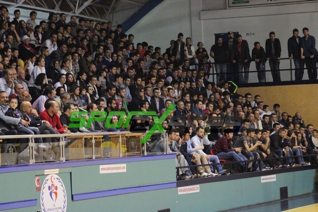 Sakarya B.Belediyespor - Kayseri Melikşah Üniv : 57-67