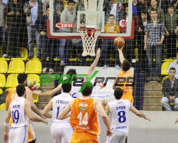 Sakarya B.Belediyespor - Kayseri Melikşah Üniv : 57-67