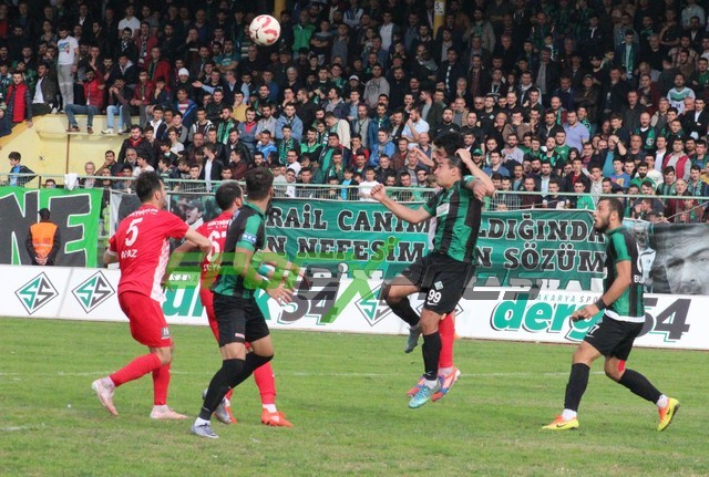 Sakaryaspor-Orhangazispor maçı