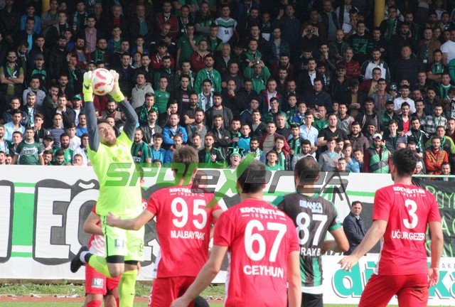 Sakaryaspor-Orhangazispor maçı