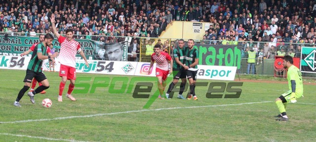 Sakaryaspor-Orhangazispor maçı