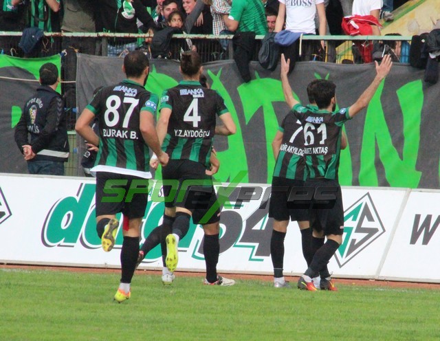 Sakaryaspor-Orhangazispor maçı