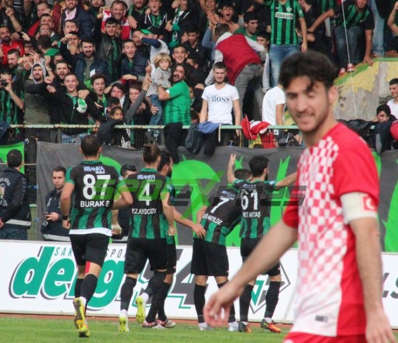 Sakaryaspor-Orhangazispor maçı