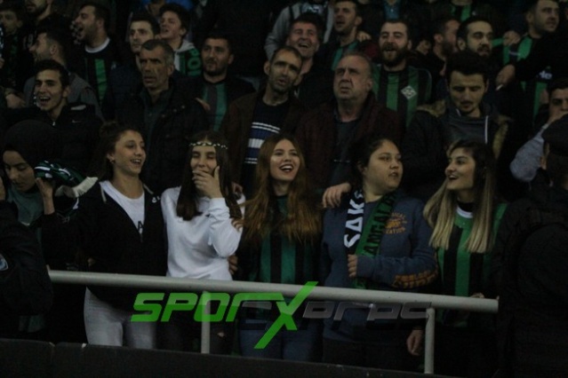 Sakaryaspor-Samsunspor maçı fotoğrafları