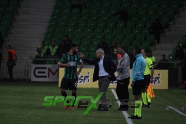 Sakaryaspor-Samsunspor maçı fotoğrafları