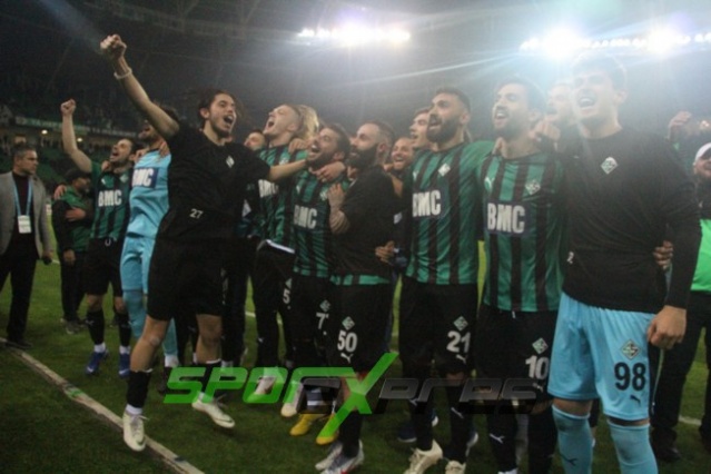 Sakaryaspor-Samsunspor maçı fotoğrafları