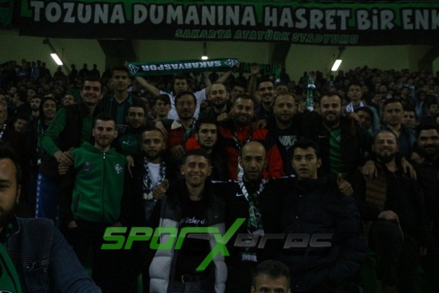Sakaryaspor-Samsunspor maçı fotoğrafları