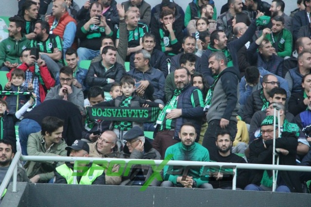 Sakaryaspor-Samsunspor maçı fotoğrafları
