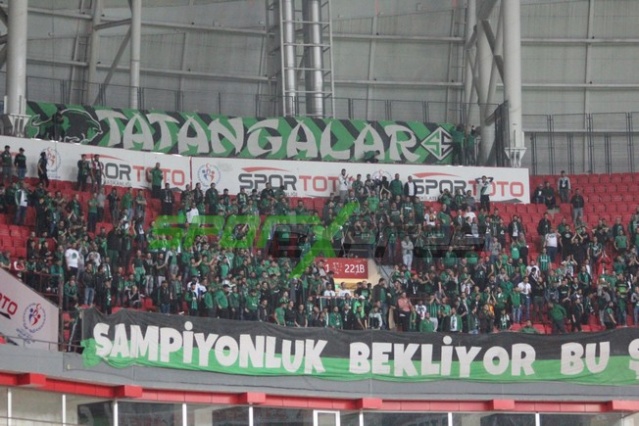 Samsunspor-Sakaryaspor maçı fotoğrafları