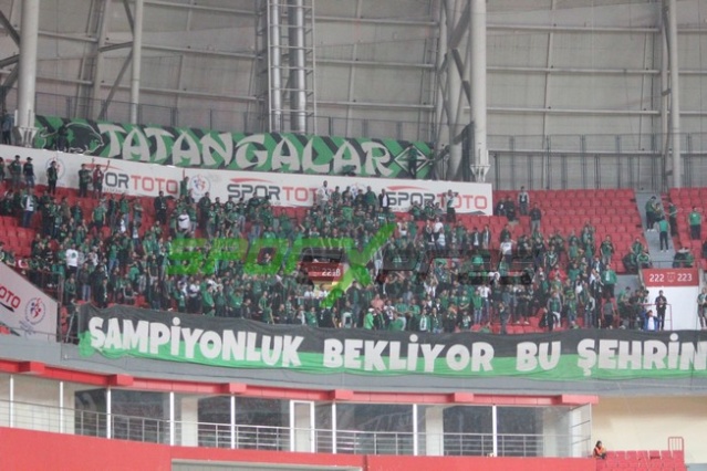 Samsunspor-Sakaryaspor maçı fotoğrafları