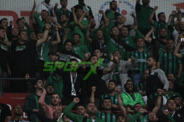 Samsunspor-Sakaryaspor maçı fotoğrafları
