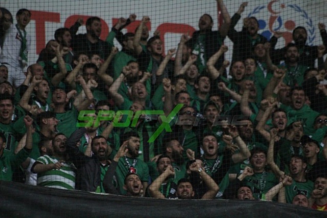 Samsunspor-Sakaryaspor maçı fotoğrafları