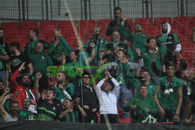 Samsunspor-Sakaryaspor maçı fotoğrafları