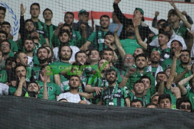 Samsunspor-Sakaryaspor maçı fotoğrafları
