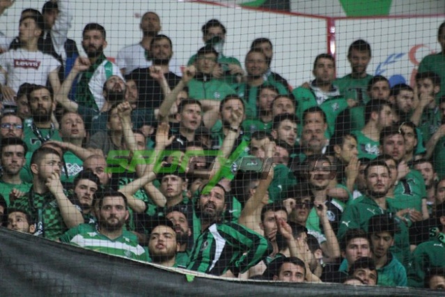 Samsunspor-Sakaryaspor maçı fotoğrafları