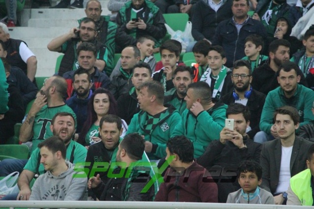 Sakaryaspor-Samsunspor maçı fotoğrafları