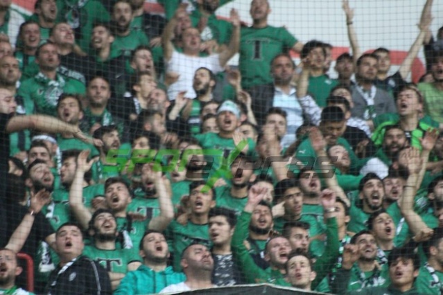 Samsunspor-Sakaryaspor maçı fotoğrafları