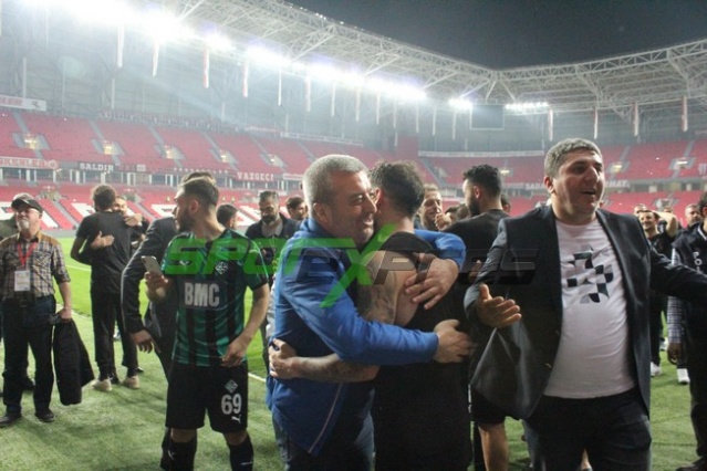 Samsunspor-Sakaryaspor maçı fotoğrafları