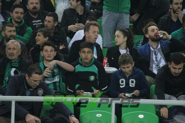 Sakaryaspor-Samsunspor maçı fotoğrafları