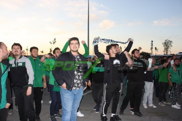 Samsunspor-Sakaryaspor maçı fotoğrafları
