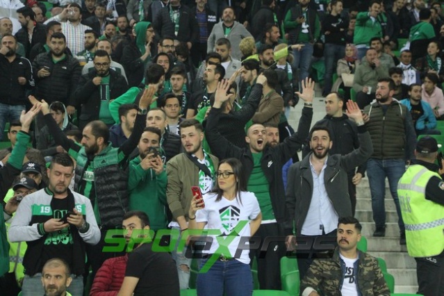 Sakaryaspor-Samsunspor maçı fotoğrafları