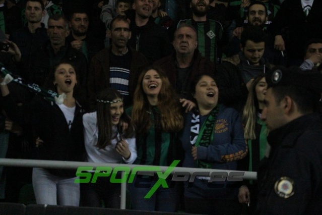 Sakaryaspor-Samsunspor maçı fotoğrafları