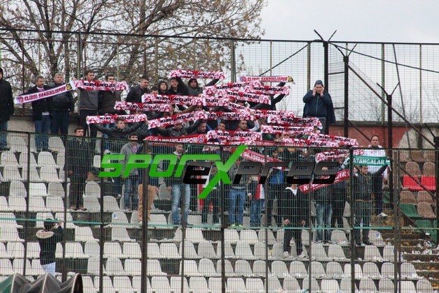 Sakaryaspor-Sandıklıspor:0-0