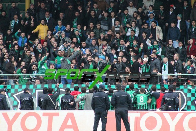 Sakaryaspor-Sandıklıspor:0-0