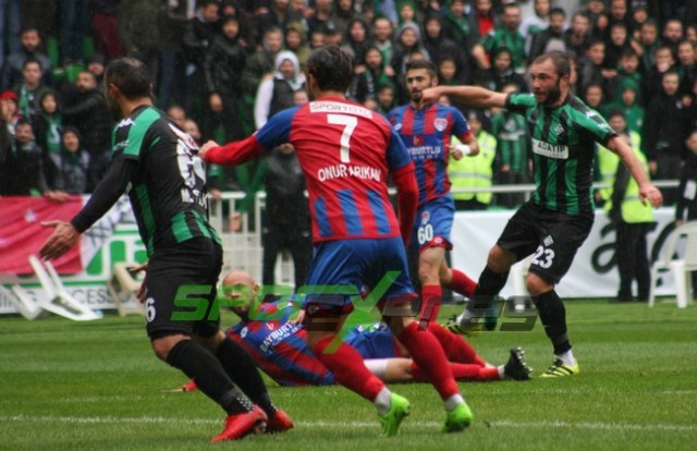 SAKARYASPOR-SİLİVRİSPOR: 2-2