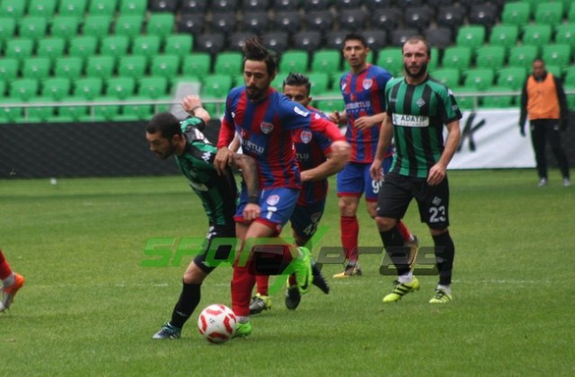 SAKARYASPOR-SİLİVRİSPOR: 2-2