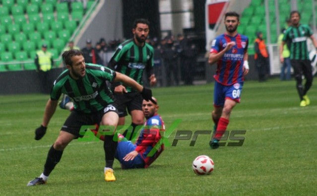 SAKARYASPOR-SİLİVRİSPOR: 2-2