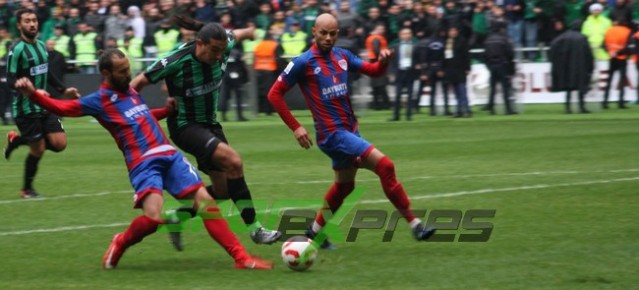 SAKARYASPOR-SİLİVRİSPOR: 2-2