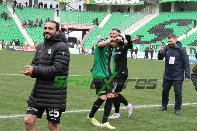 Sakaryaspor-Adıyaman maçından fotoğraflar