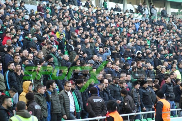 Sakaryaspor-Bandırmaspor maçı fotoğrafları