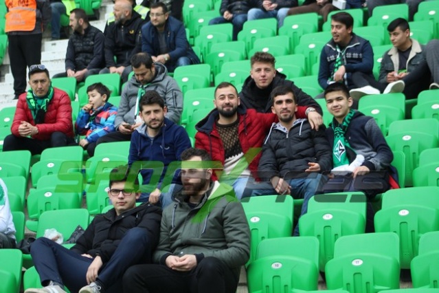Sakaryaspor-Bandırmaspor maçı fotoğrafları