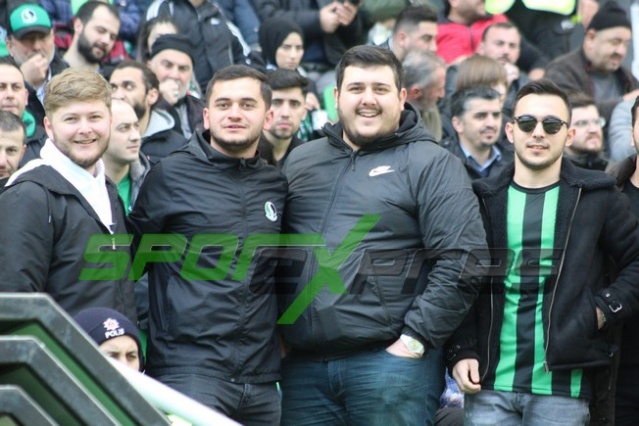 Sakaryaspor-Bandırmaspor maçı fotoğrafları
