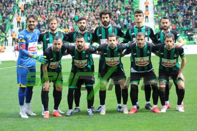 Sakaryaspor-Bandırmaspor maçı fotoğrafları