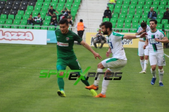 Sakaryaspor-Bayrampaşaspor maçı fotoğrafları