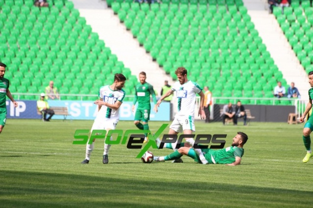 Sakaryaspor-Bayrampaşaspor maçı fotoğrafları