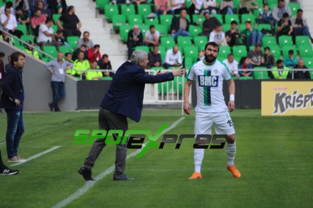 Sakaryaspor-Bayrampaşaspor maçı fotoğrafları