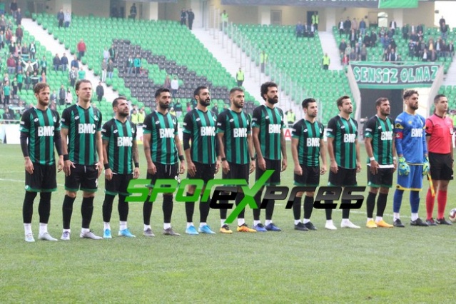 Sakaryaspor-Eyüpspor maçı fotoğrafları
