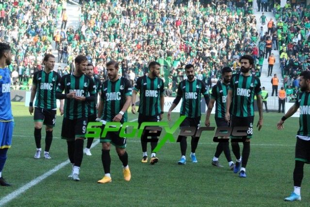 Sakaryaspor-Eyüpspor maçı fotoğrafları